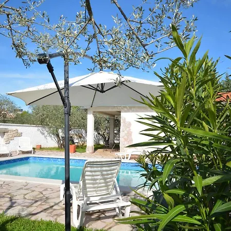 Βίλα Vallelunga *