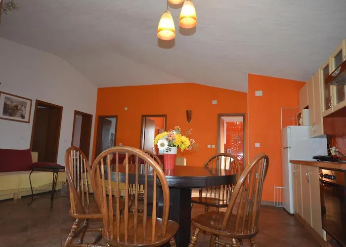 Βίλα Vallelunga *